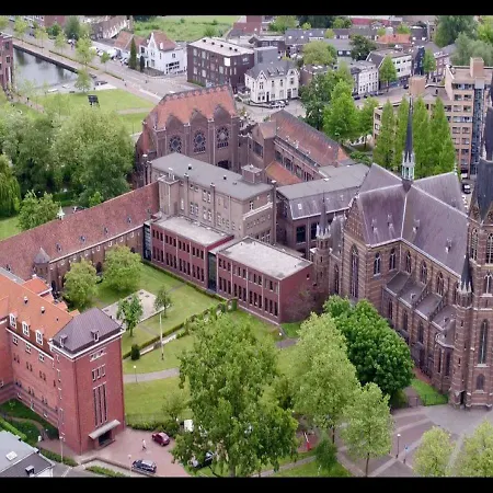 Mariënhage 4*